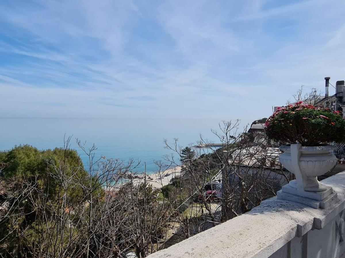 Affittacamere Dei Desideri Numana Exterior foto